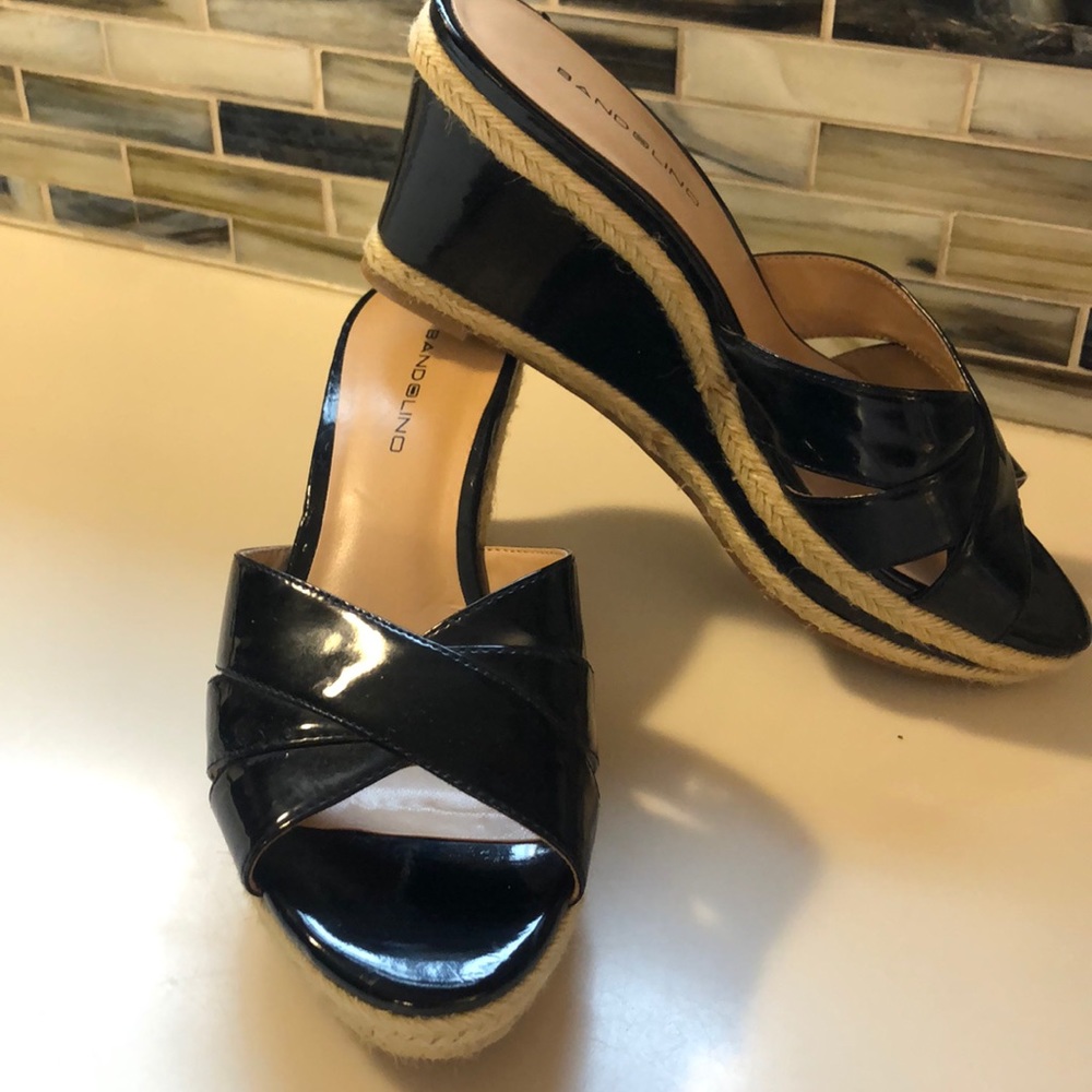 Bandolino slide wedge heel sandals